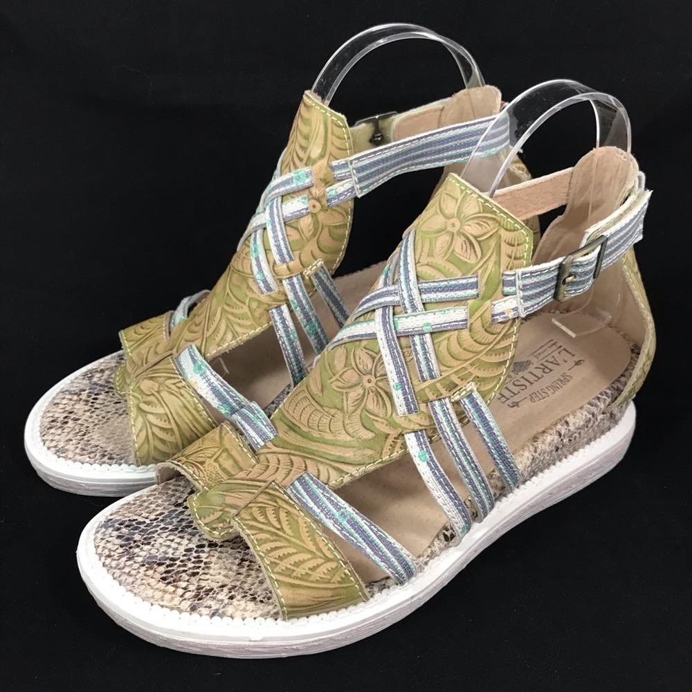 L’Artiste 39 Spring Step Tashina Wedge Sandals